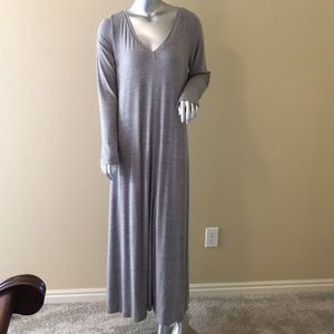 lou and grey sandwashed dress Lou & Grey Sandwashed Cutout Back Mini Dress Size 2XS Tea Green Women's